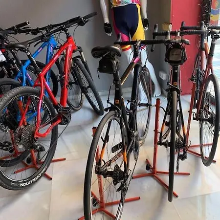 شقة Compleet En Modern In Het Authentieke Stadshart *