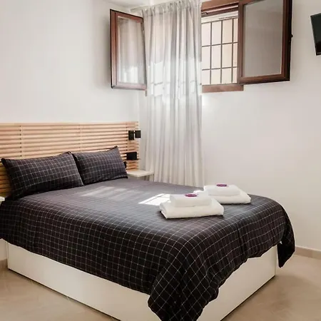 Compleet En Modern In Het Authentieke Stadshart * فيياخويوسا
